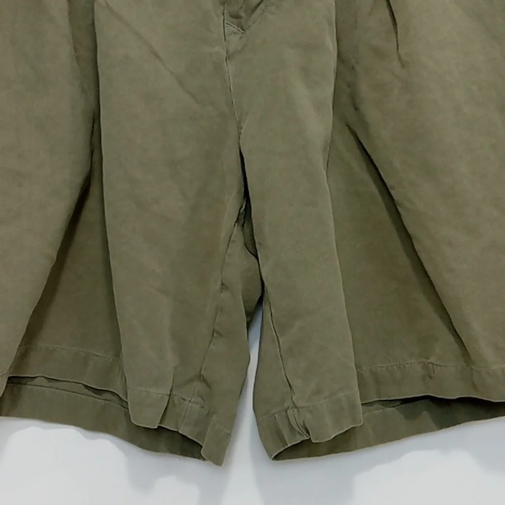 Tommy Bahama used very